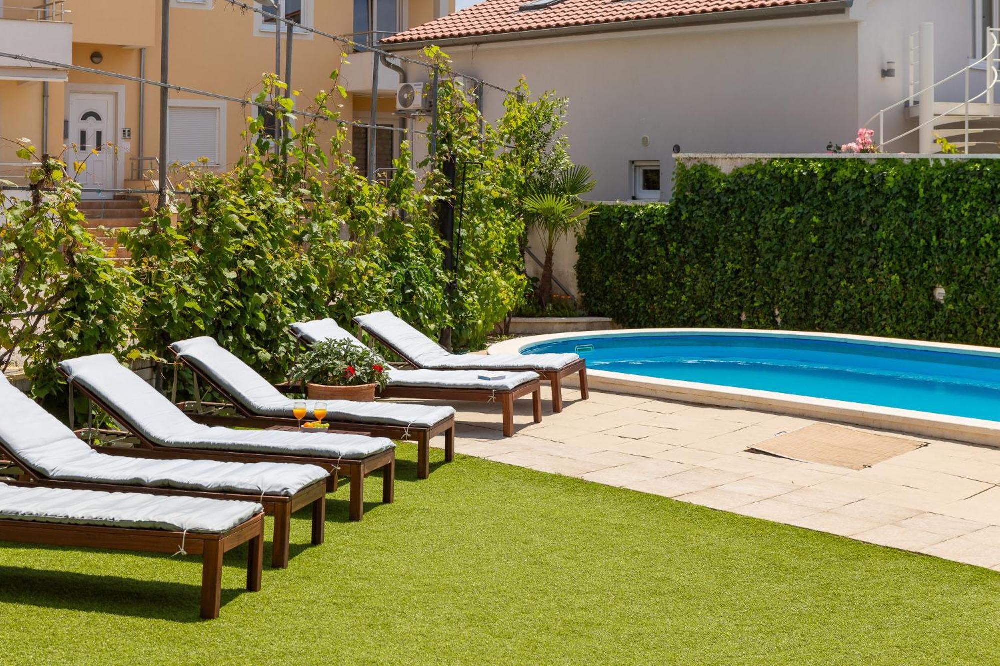 Sea View Apartments Tihi II Vodice Ngoại thất bức ảnh