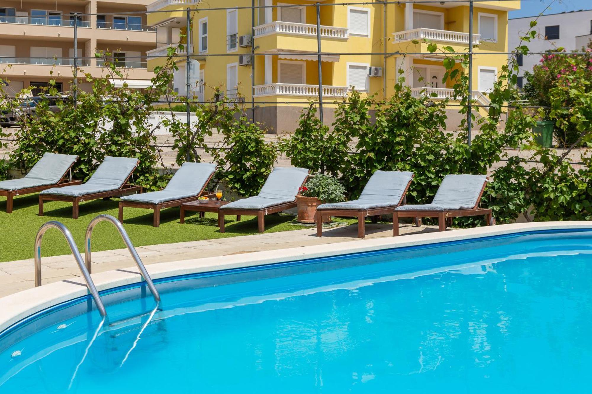 Sea View Apartments Tihi II Vodice Ngoại thất bức ảnh