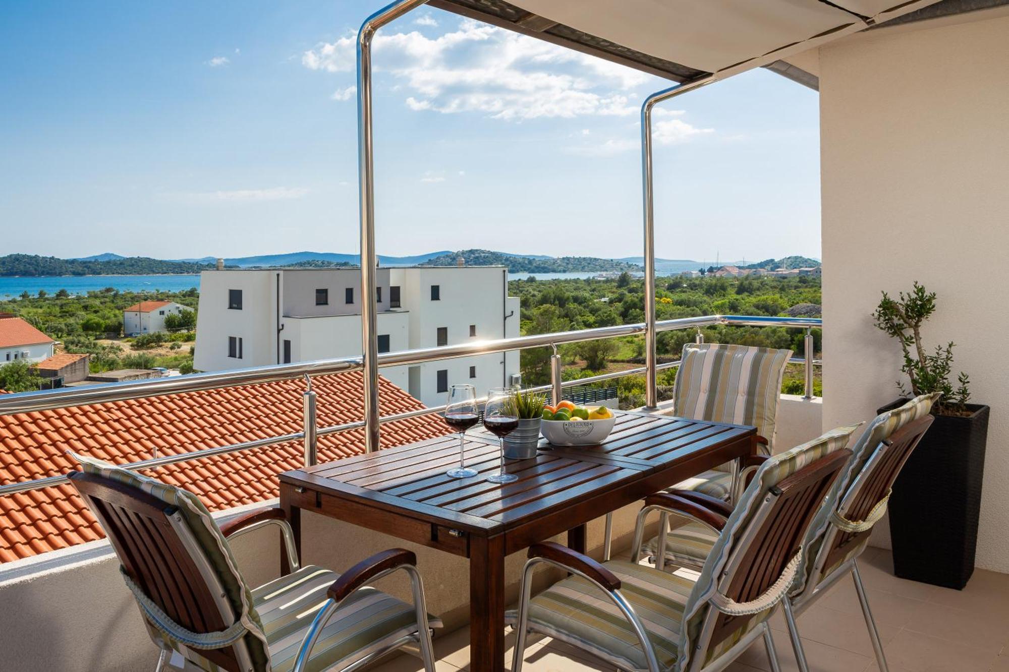 Sea View Apartments Tihi II Vodice Ngoại thất bức ảnh