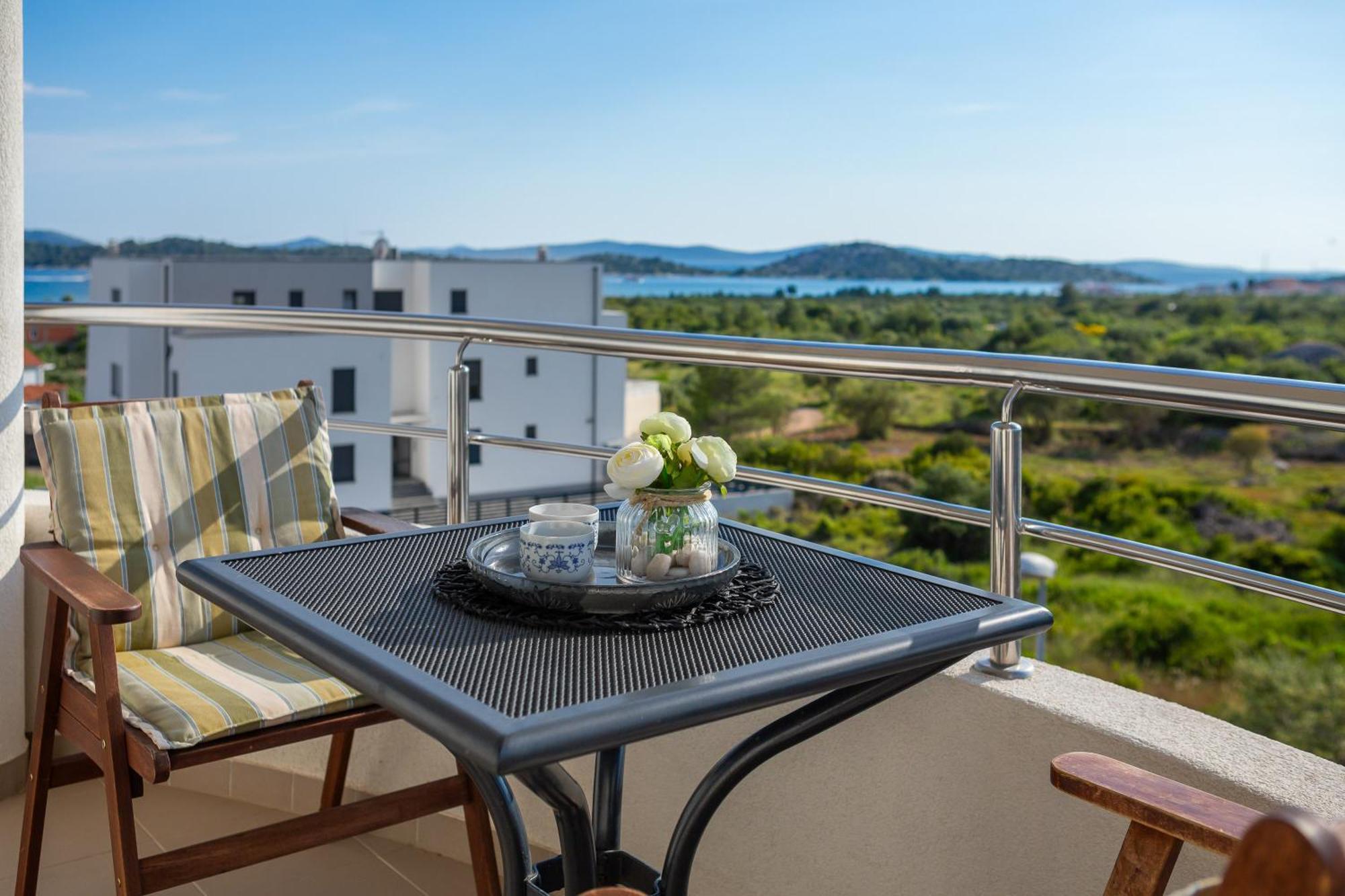 Sea View Apartments Tihi II Vodice Ngoại thất bức ảnh
